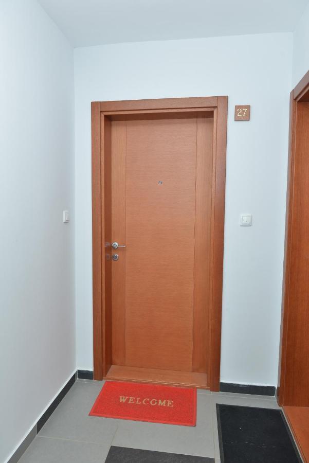 Studio Apartman Zvezdana Noc Vrnjacka Banja Ngoại thất bức ảnh